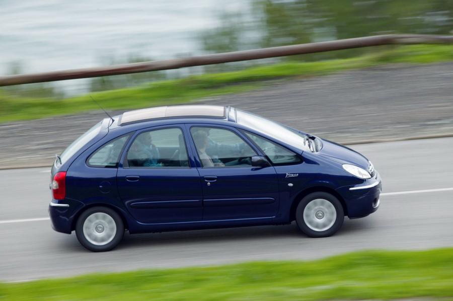  Citroen Xsara Picasso 2000 года  (фото 56 из 63)